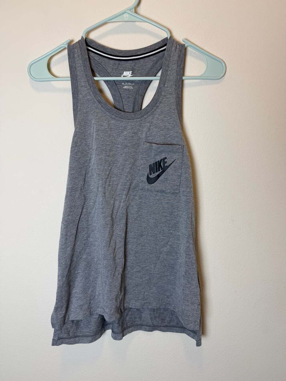 Nike Tank Top Size XS Gray Pocket Racerback